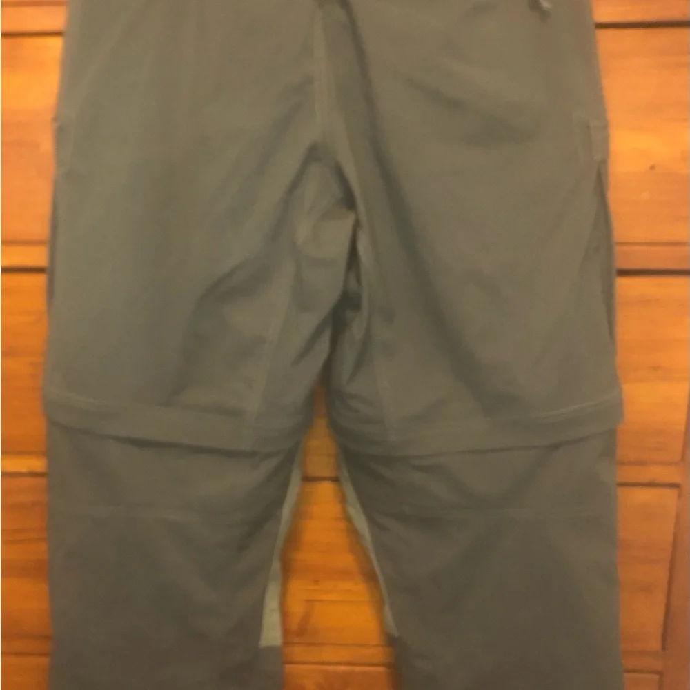 Nike ACG Smith Summit Cargo Pants Green/Olive FN0428-355 Men's Size M New